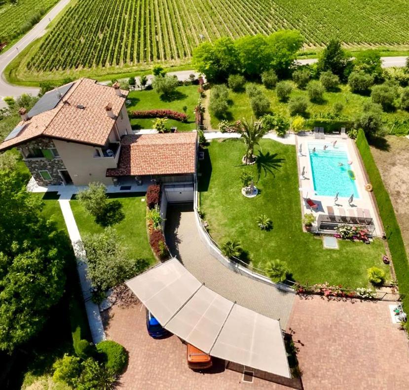 Villa Poggio Bardolino Bagian luar foto