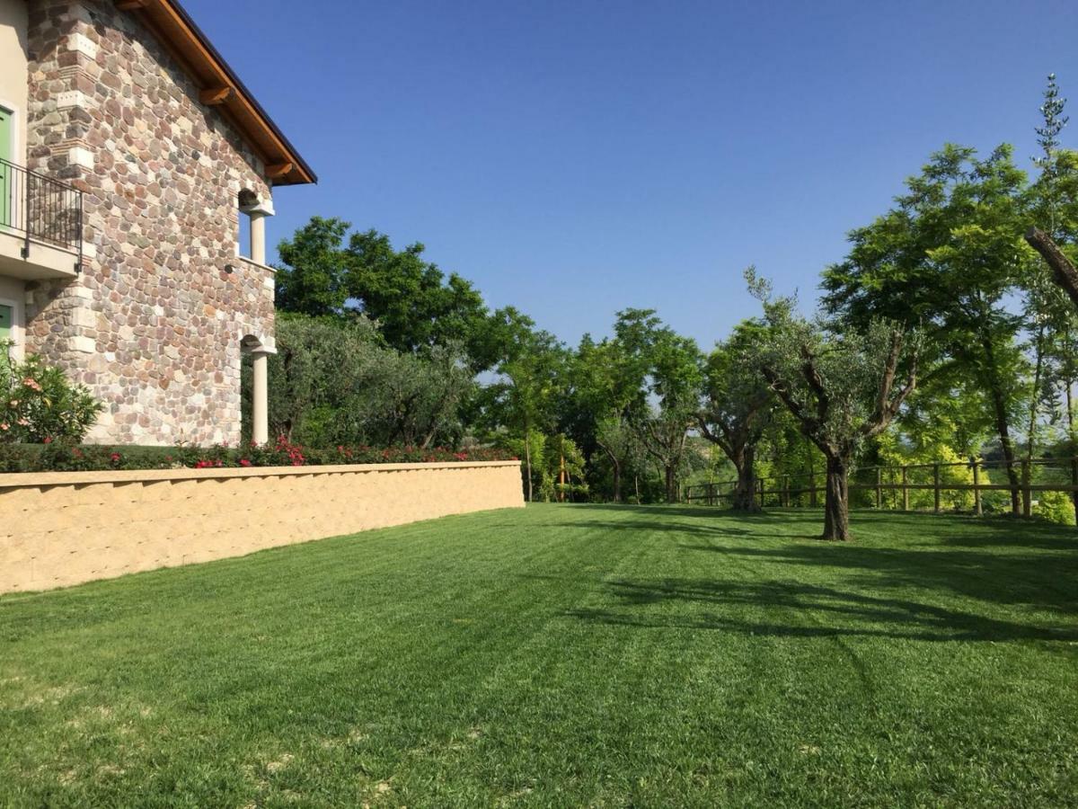Villa Poggio Bardolino Bagian luar foto