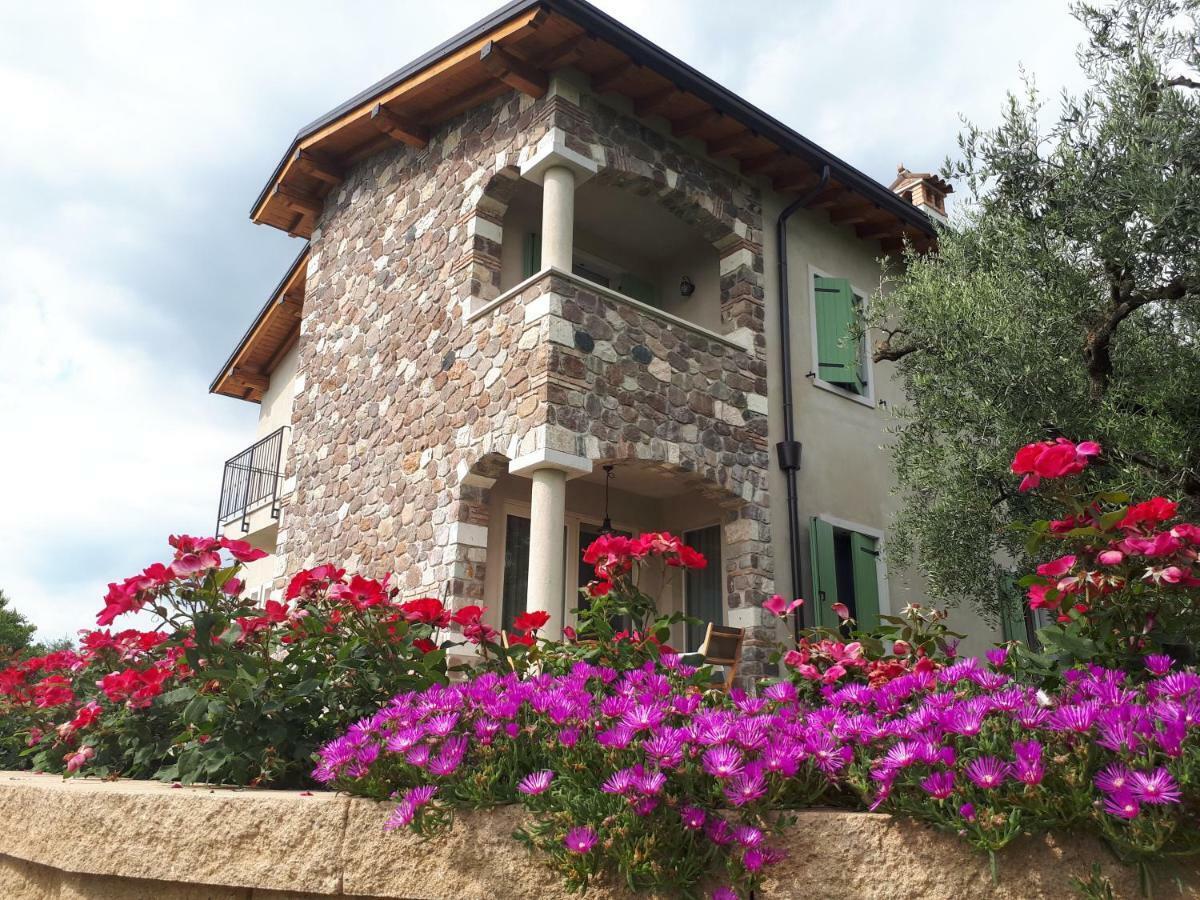 Villa Poggio Bardolino Bagian luar foto
